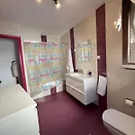 La Casa Colores 卡萨雷斯