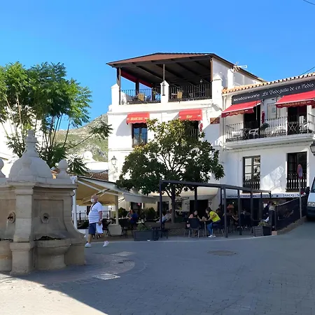 La Casa Colores 卡萨雷斯